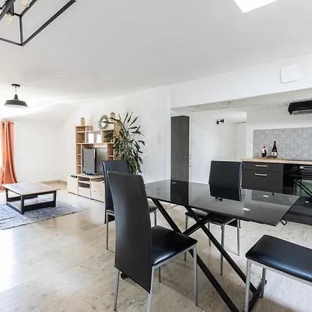 Apartment Cocon A Deux Minutes De La Mer. *